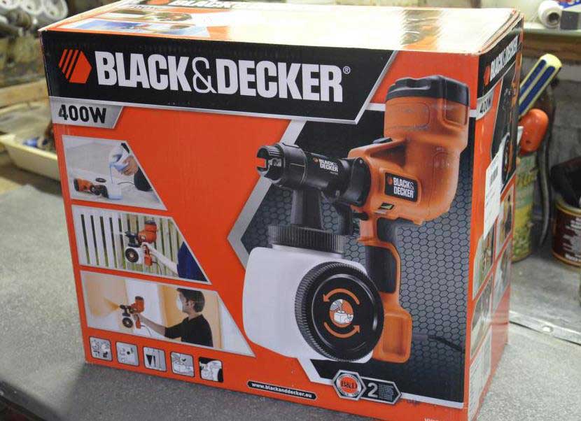 Краскопульт Black Decker HVLP200 в упаковке