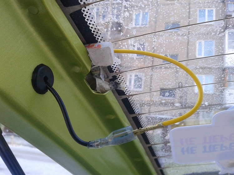 Обогреватель заднего стекла авто