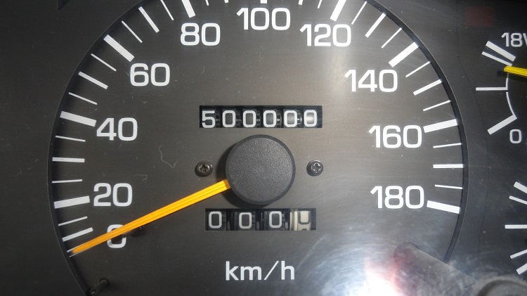 Пробег на спидометре 500000 км